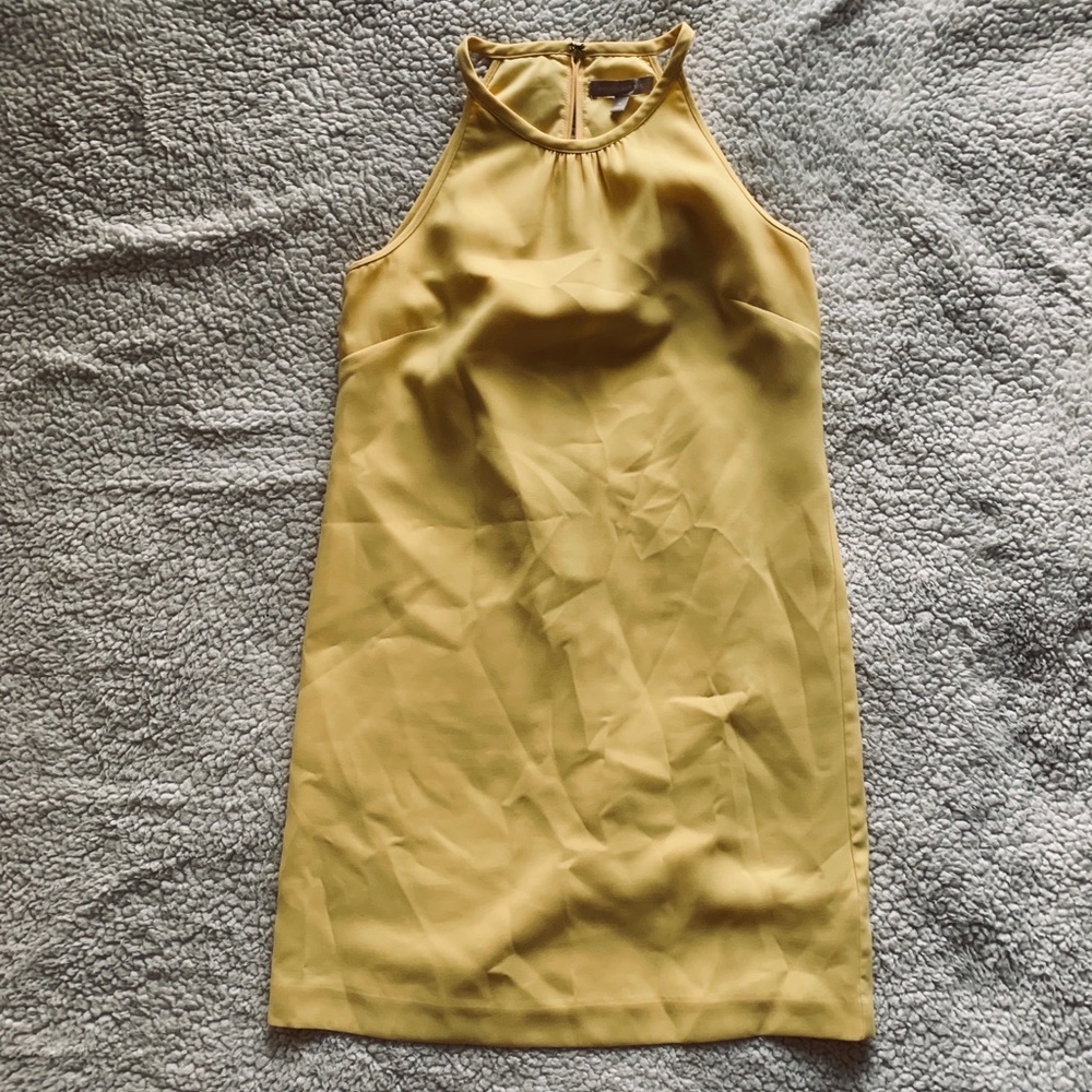 Excellent Condition Banana Republic Halter Dress